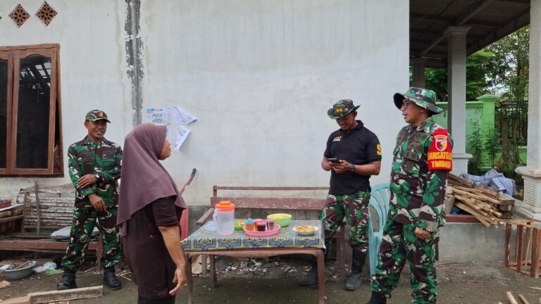 Dansatgas TMMD ke-125 Tinjau Progres RUTILAHU Rumah Ibu Sulami di Desa Kesilir, Wujudkan Hunian Layak