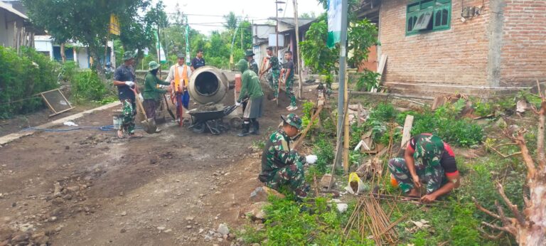 Satgas TMMD 125 Kodim 0825/Banyuwangi Semangat Bangun Jembatan Penghubung Antar Desa