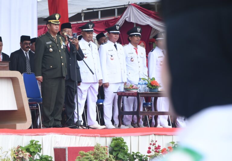 Mengintip Rasa Haru, Upacara HUT RI di Siliragung