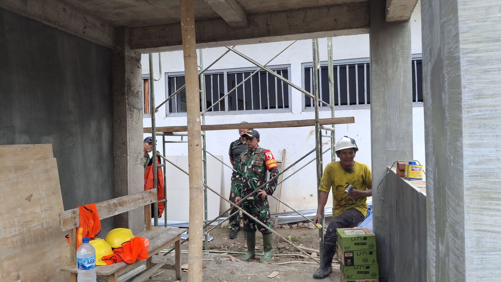 Dandim 0825/Banyuwangi Tinjau Progres Pengerjaan Sumur Bor TMMD di Kecamatan Siliragung