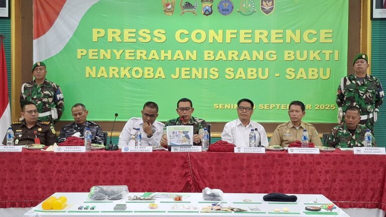 Kodim 0825/Banyuwangi Laksanakan Press Conference Penyerahan Barang Bukti Narkoba Jenis Sabu-Sabu