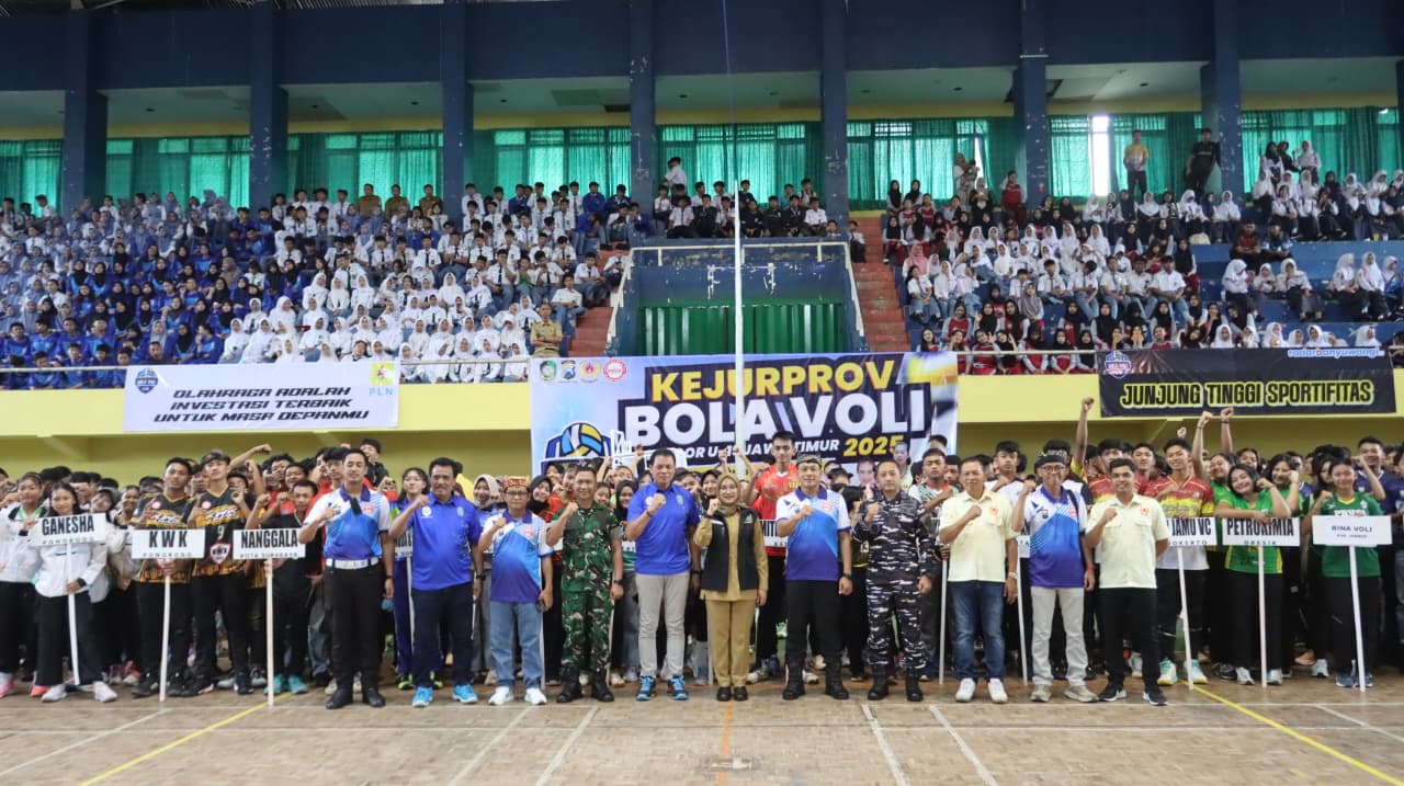 Dandim Banyuwangi Dukung Penuh Kejurprov Bola Voli Jatim U-19, Kobarkan Semangat Sportivitas dan Persaudaraan Atlet Muda