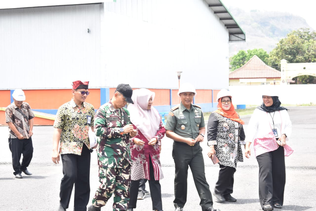 Dandim Banyuwangi dan BULOG Perkuat Sinergi Hanpangan: Pastikan Bantuan Pangan Tepat dan Bermartabat