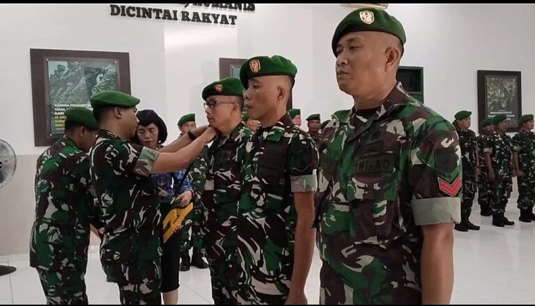 Dandim 0825/Banyuwangi Pimpin  Upacara Kenaikan Pangkat Perwira, Bintara dan Tamtama
