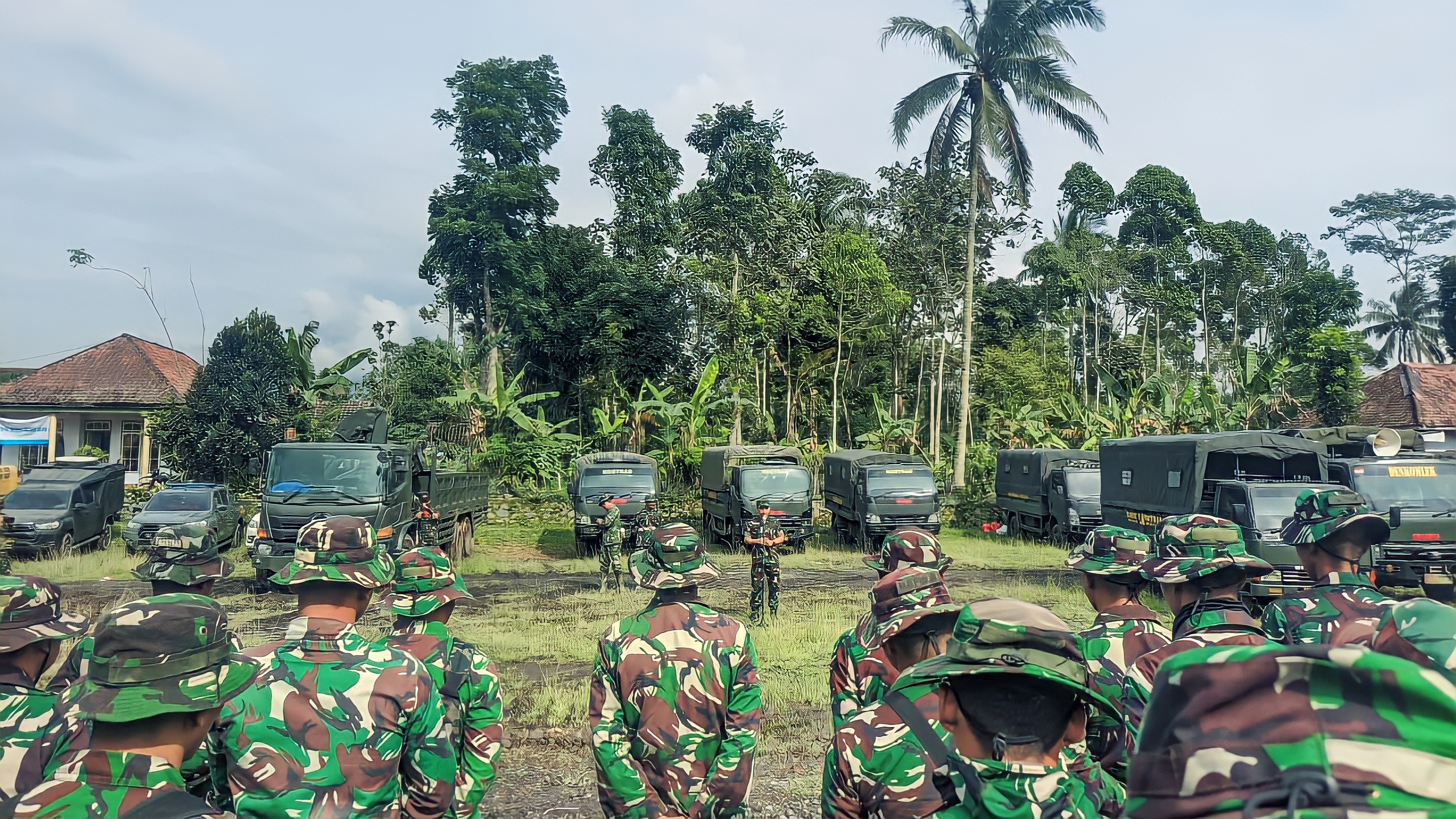 Dandim Lumajang Konsolidasikan Personel Gabungan Hadapi Dinamika Dampak Erupsi Semeru