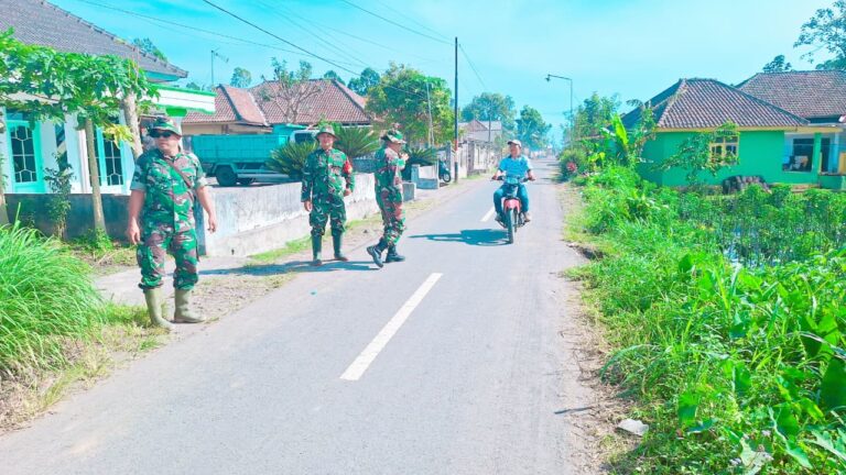 Operasi Penyekatan Semeru: Tim Satgas TNI Lumajang Prioritaskan Keselamatan Masyarakat