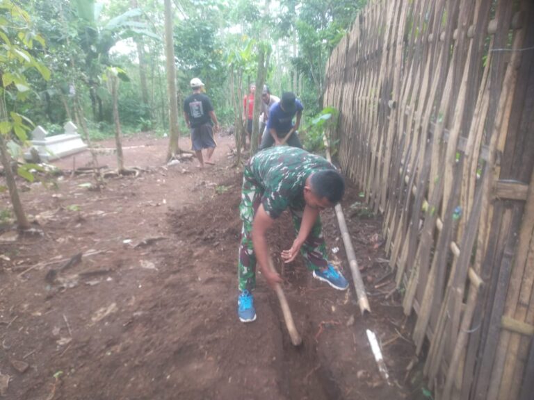 Pengerjaan Pipanisasi SPAM TMMD Ke-128 Capai 30 Persen, Jalur 3 Km Digali dari Mata Air Kloangan ke Dusun Klagin